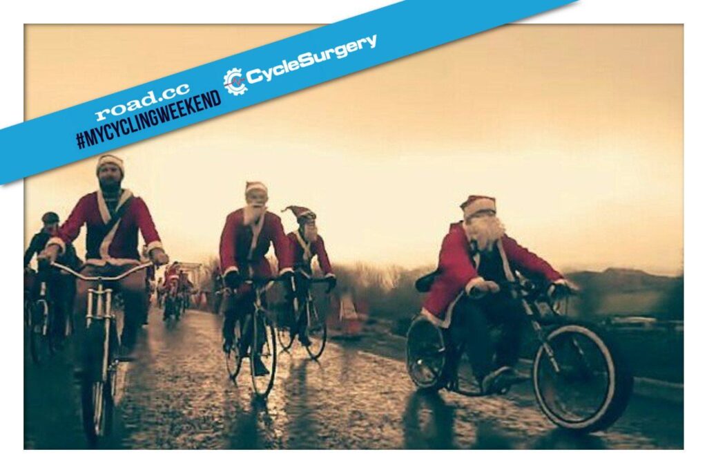 Cycling santas – mycyclingweekend 81.jpg