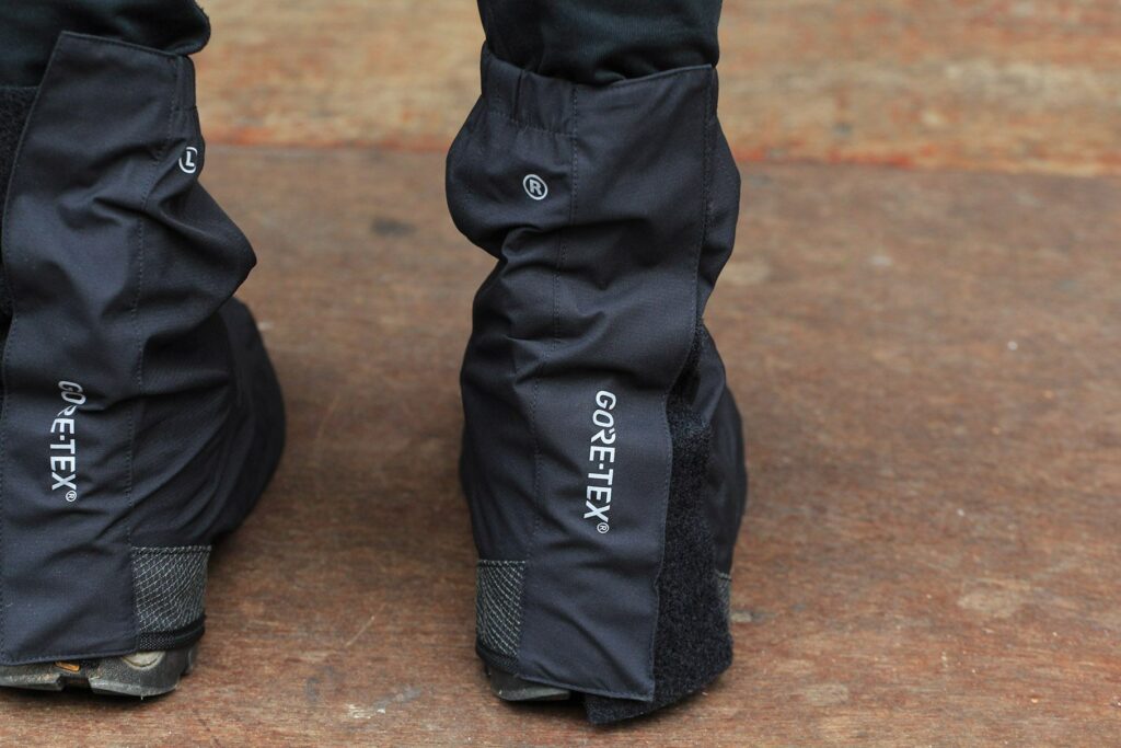 Gore Unisex Universal City Gore-Tex Overshoes – heel .jpg