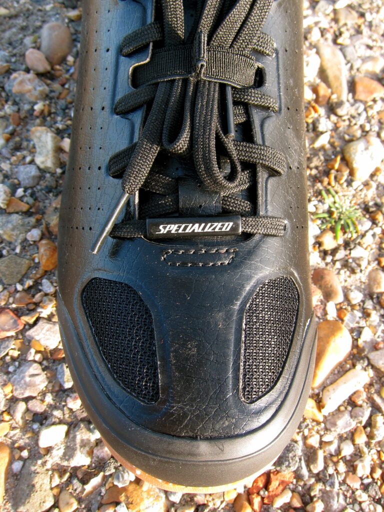Specialized Recon Mixed Terrain Shoes – Toe Mesh.jpg