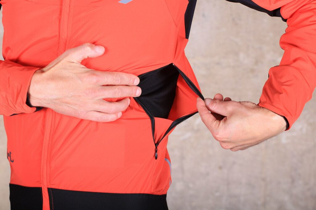 Sportful R and D Zero Jacket – vent.jpg