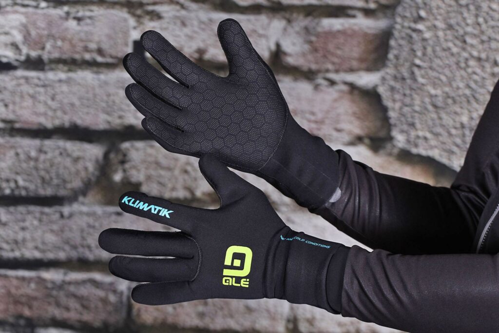 Ale Neoprene Glove.jpg