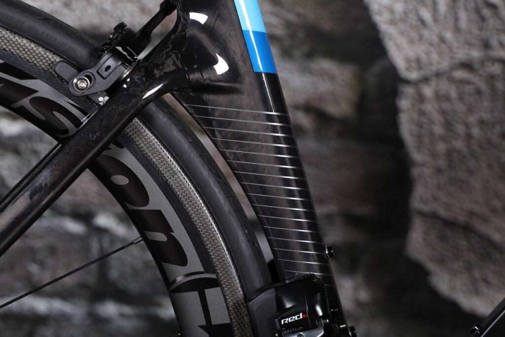 Colnago Concept – seat tube shape.jpg