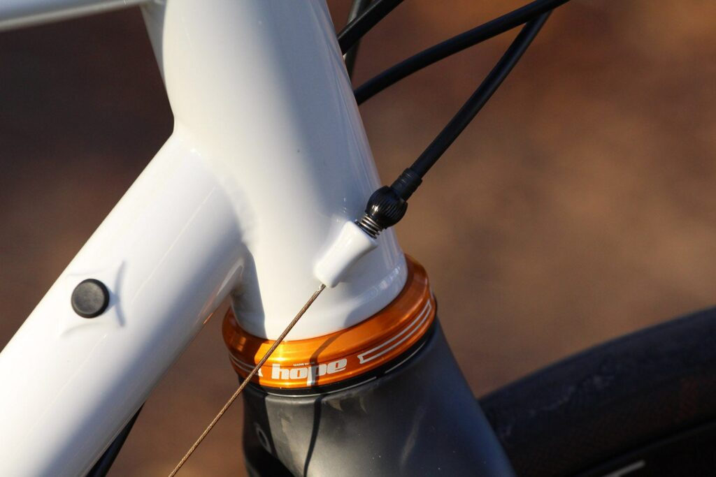 Fairlight Strael – cable route.jpg
