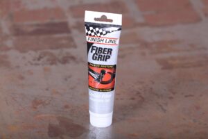 Finish Line Fiber Grip carbon fibre assembly gel.jpg