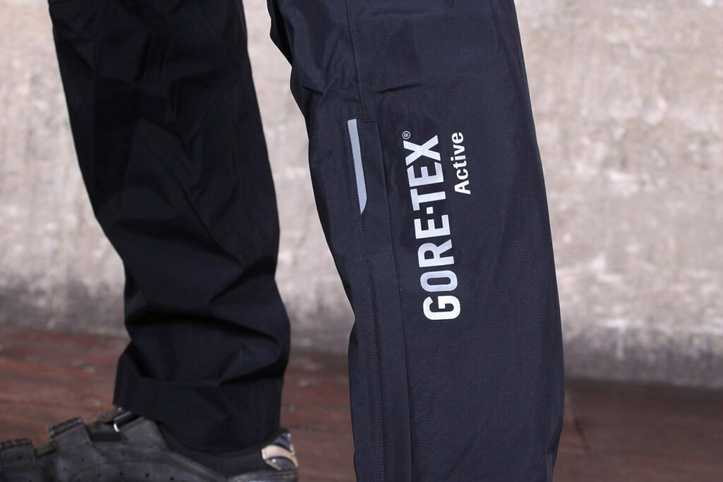 Gore Bike Wear Mens Power Trail Gore-Tex Active Pants – leg logo.jpg