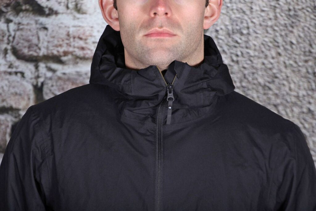 Gore Thermium Jacket – collar.jpg
