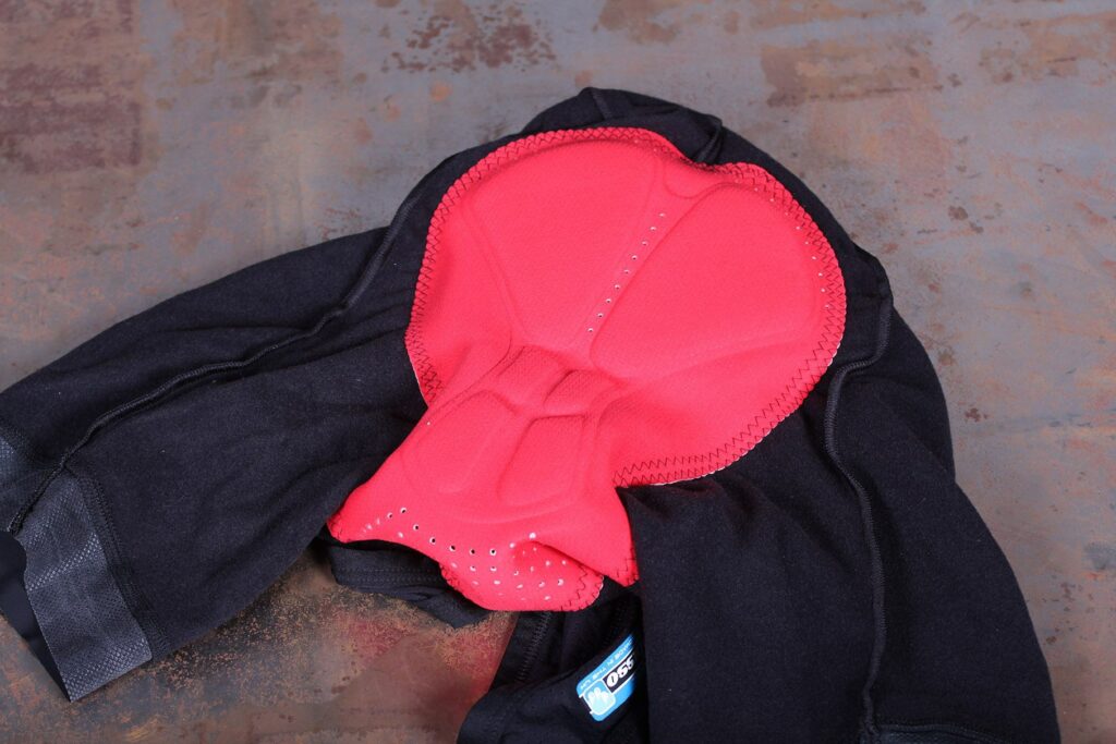 Lusso 2-Zero Thermal Bib Shorts – pad.jpg
