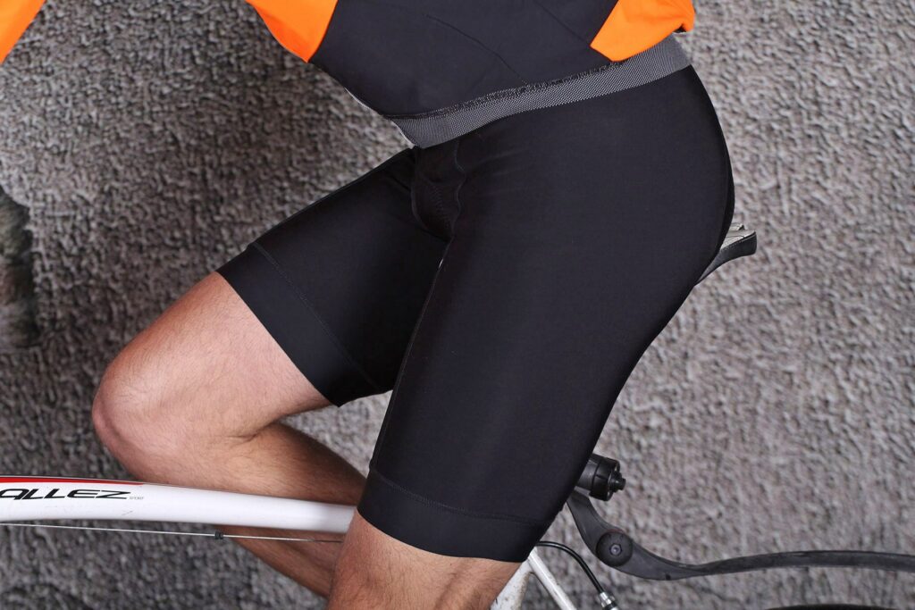 Lusso 2-Zero Thermal Bib Shorts – riding.jpg