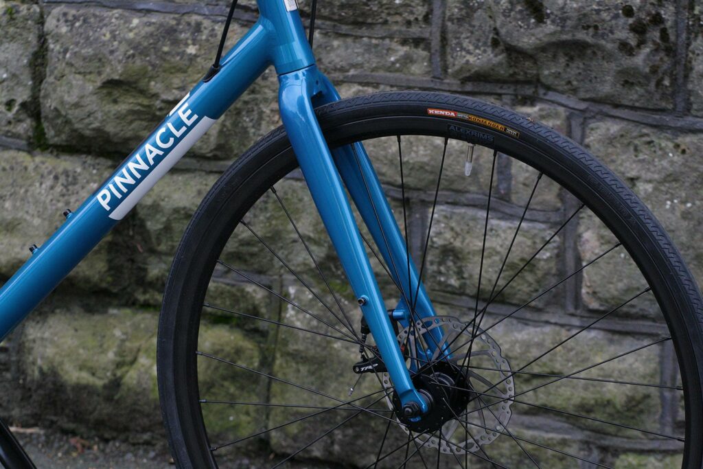 Pinnacle Dolomite SS – fork.jpg