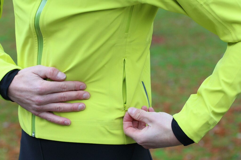 Rapha Classic Winter Jacket – pocket.jpg