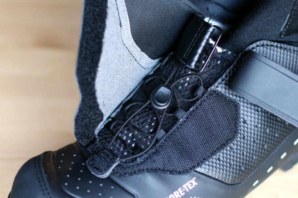Shimano MW7 winter boots – laces