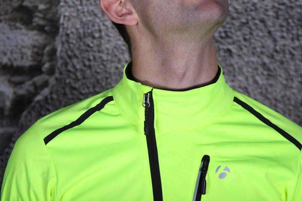 Bontrager Velocis S1 Softshell Jacket – collar.jpg