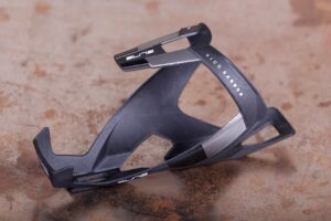 Elite Vico Carbon bottle cage.jpg