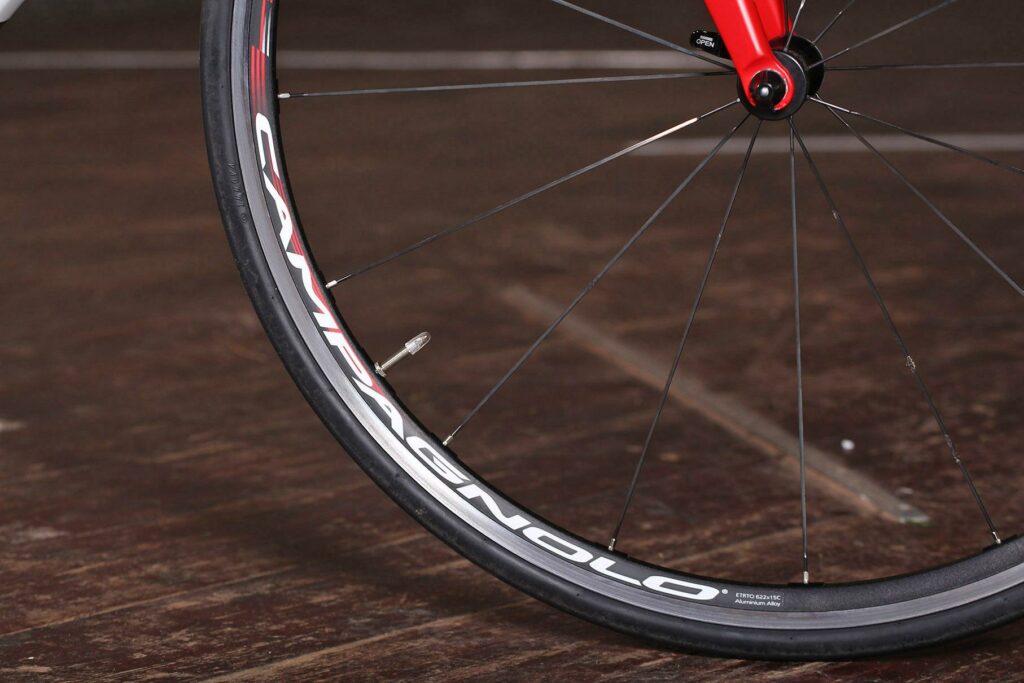 Estrella Camino Liso – rim 2.jpg
