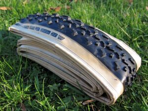 Islabikes Greim Pro cyclo-cross tyre 700 x 32c.jpg