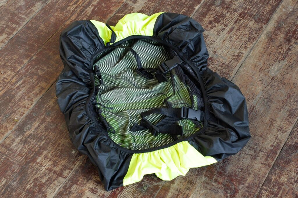 Visijax Backpack Cover – inside.jpg