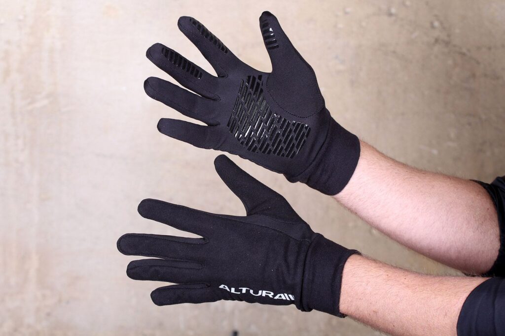 Altura Micro Fleece Gloves