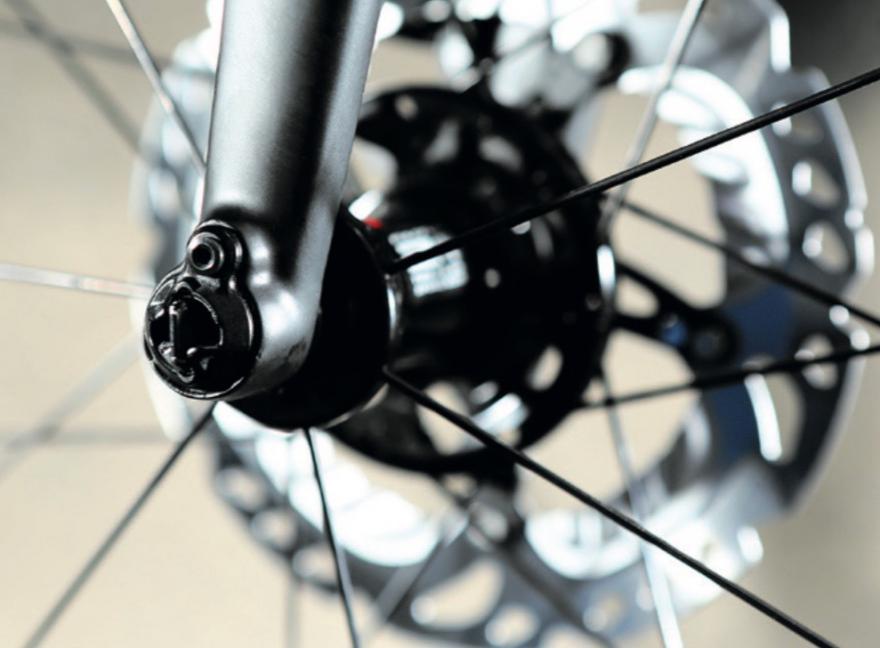 Disc brake and hub.jpg