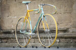 Fabiano Fontanelli Mercatone Uno Bianchi Pista (picture source eBay) (1).jpg