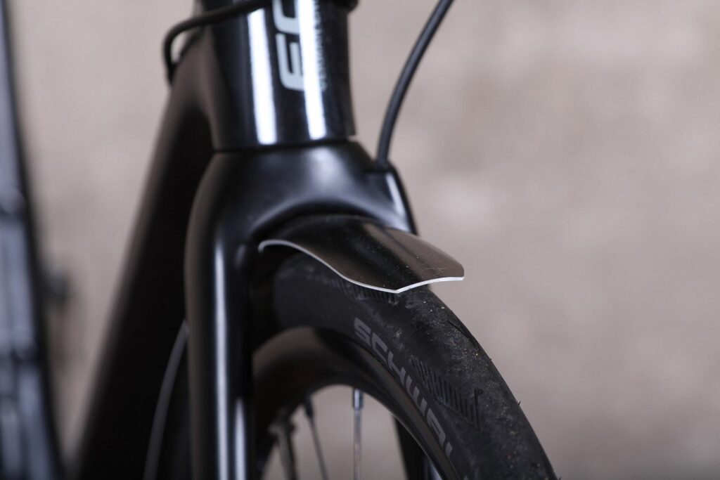 Focus Paralane Ultegra – front mudguard 3.jpg