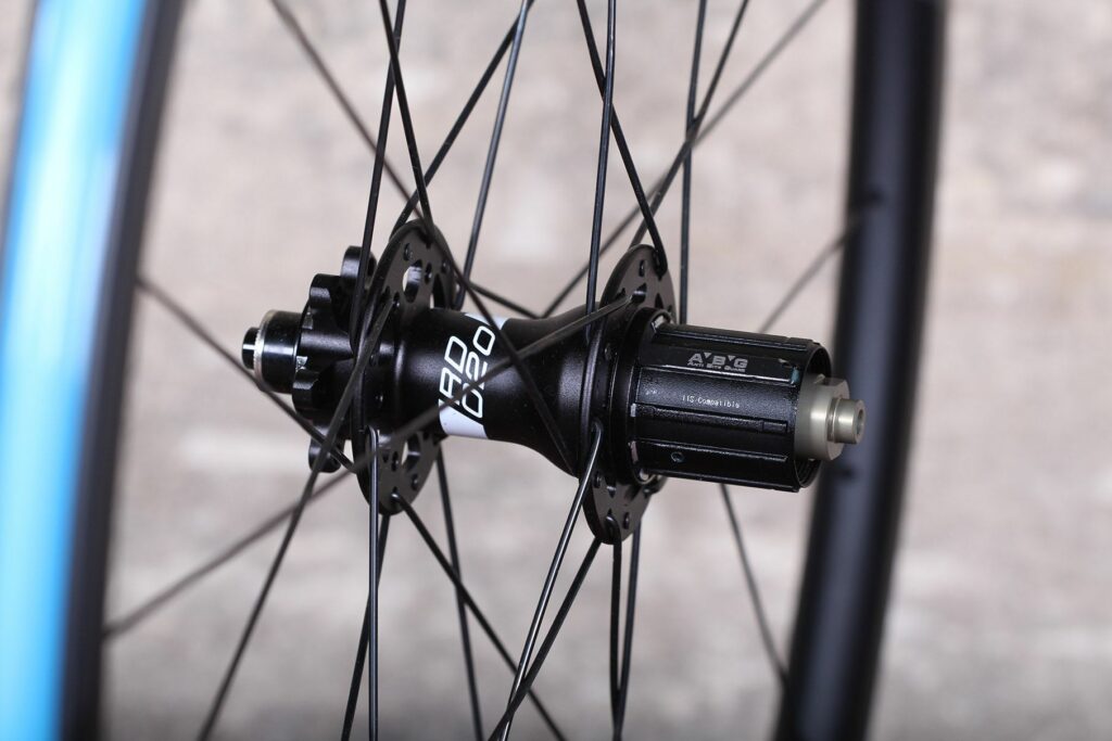 Prime RR-28 Carbon Clincher Disc Road Wheelset – rear hub 3.jpg