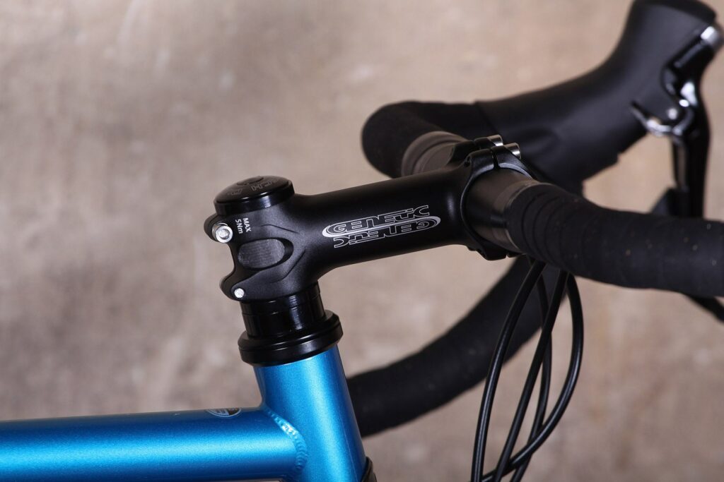 All-City Mr Pink – stem.jpg