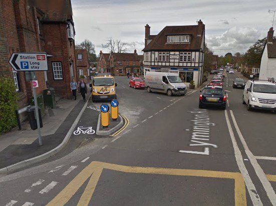 Brockenhurst bike lane.jpg