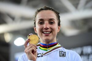 Elinor Barker wins gold in points race at 2017 Track World Chmapinships (copyright Britishcycling.org_.uk).jpg