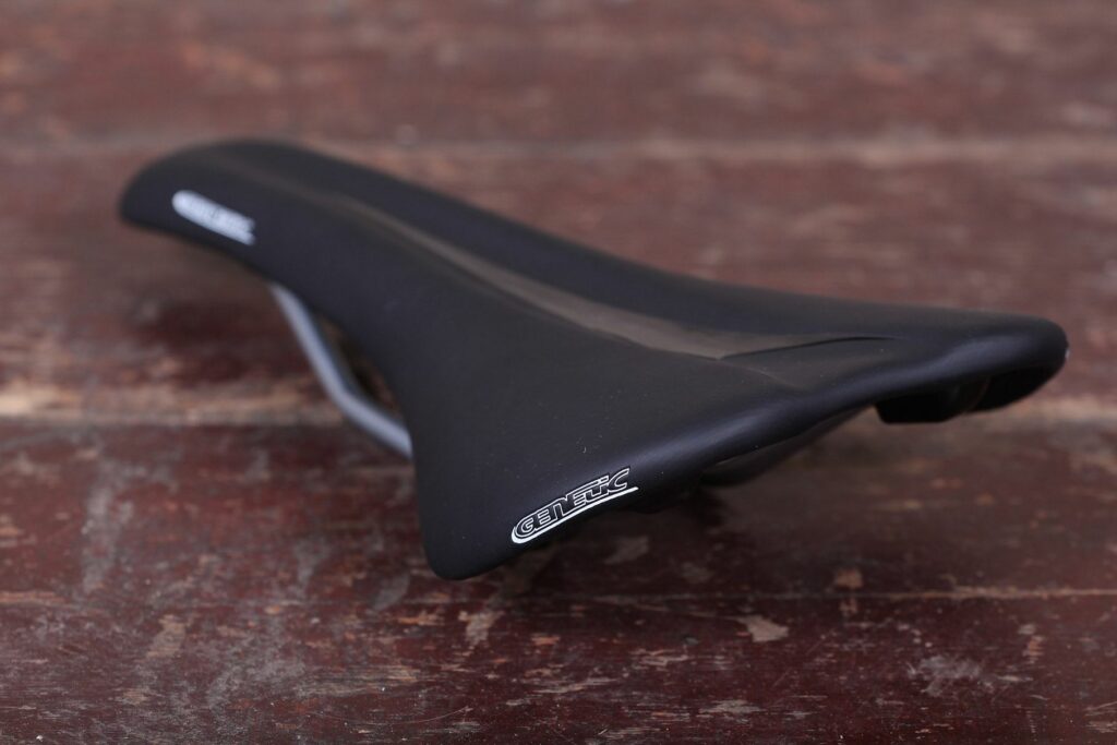 Genetic STV 143 Road Saddle – back.jpg