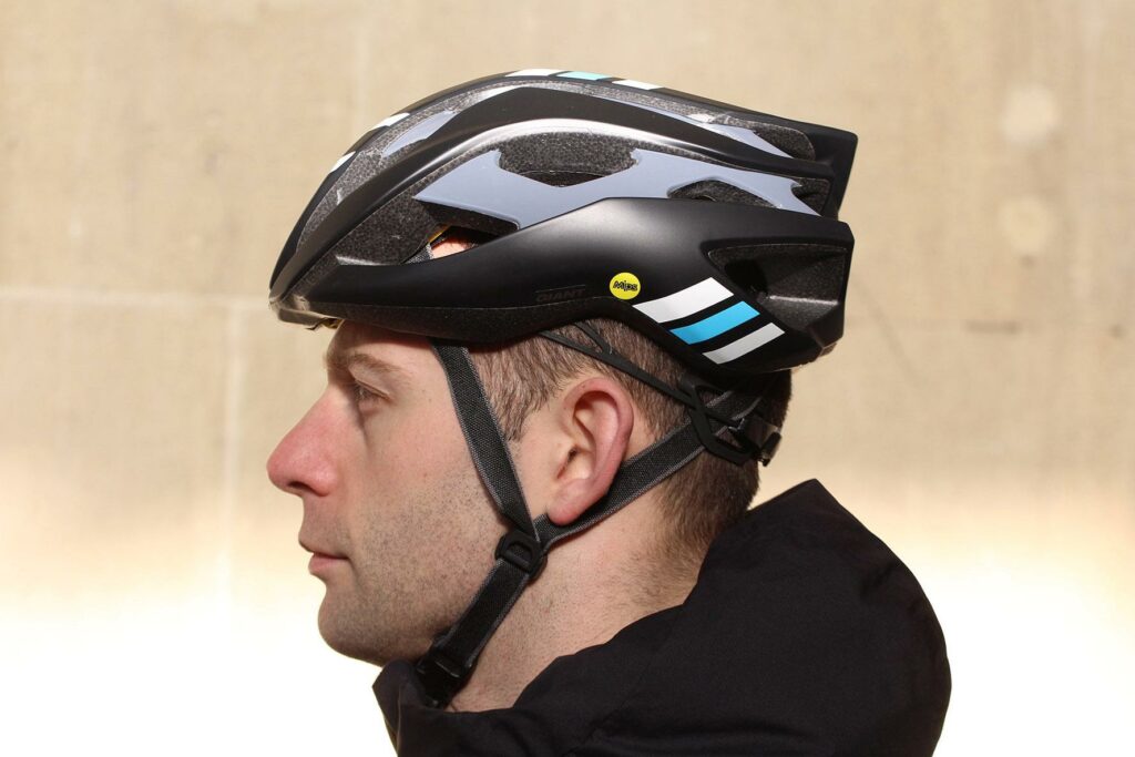 Giant Rev Mips Road Helmet – side 2.jpg