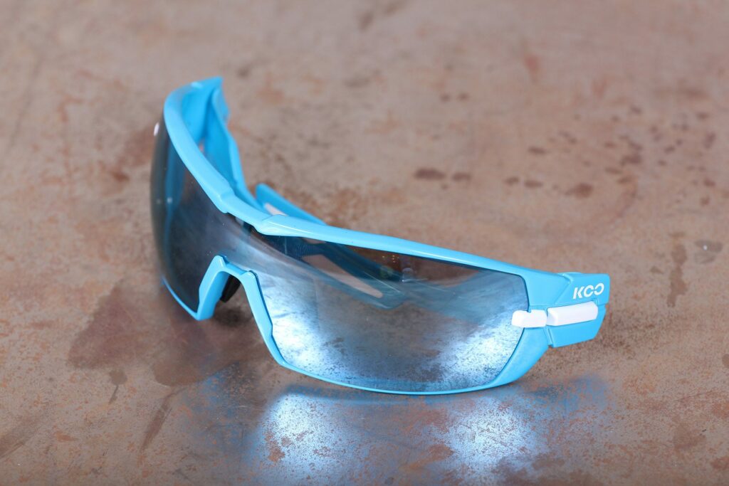 Kask Open Sun Glasses – folded.jpg