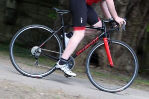 Specialized Allez E5 - riding 3.jpg