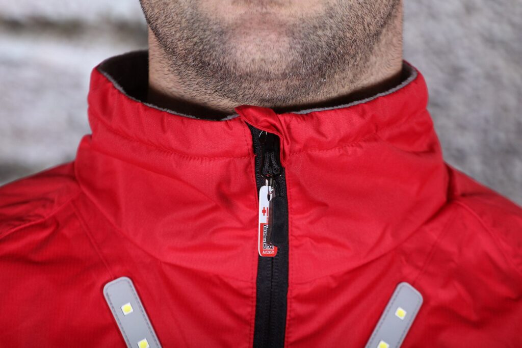 Visijax Highlight Jacket with LEDs – collar.jpg
