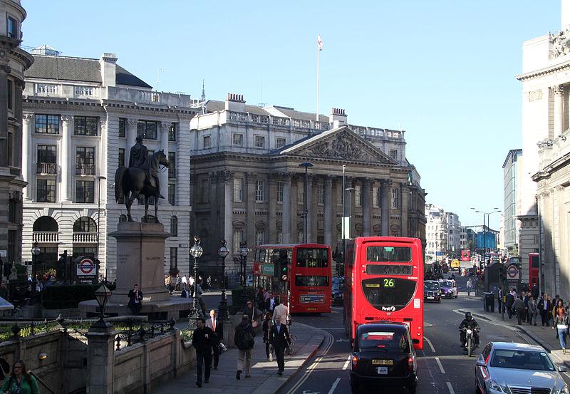 bank-junction-licenced-cc-2.0-ronnie-macdonald