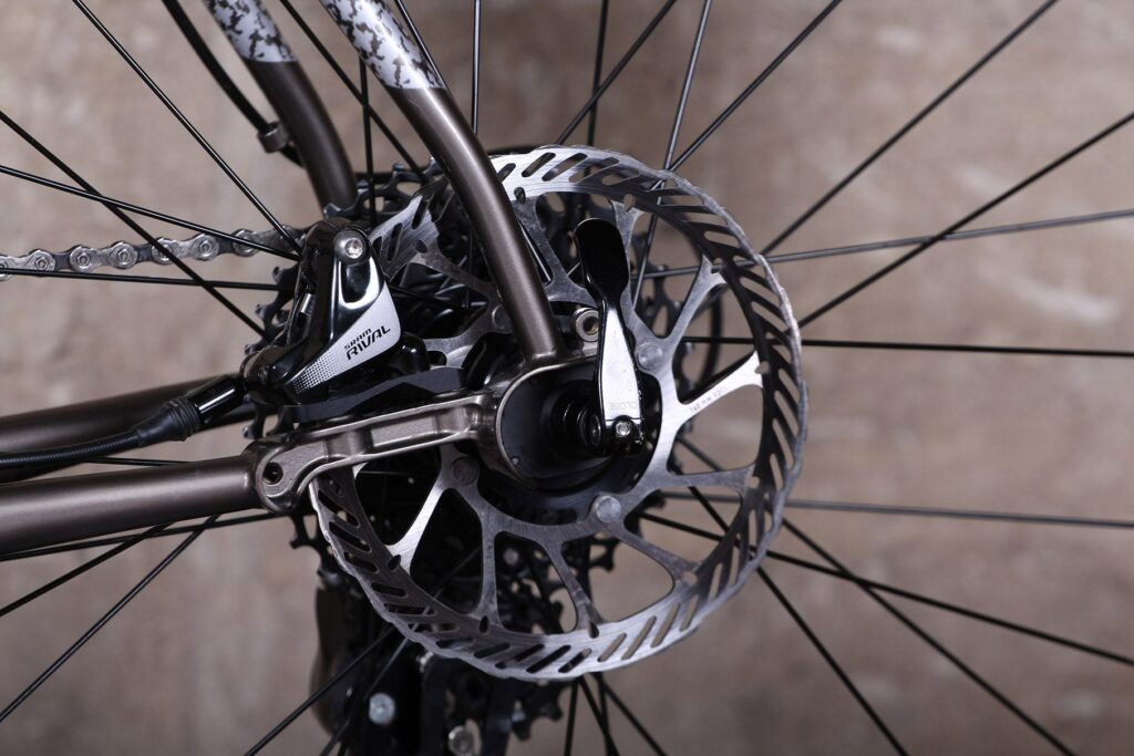 Bombtrack Hook EXT – rear disc.jpg