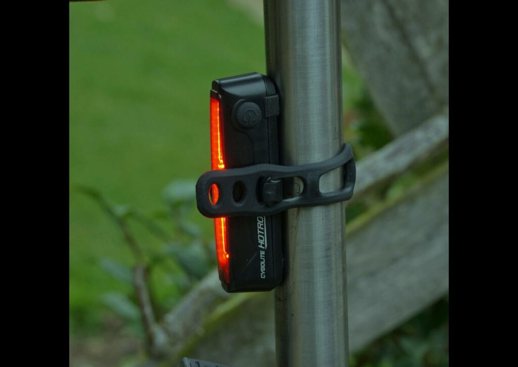 Cygolite Hotrod 50 USB – side view high steady.jpg