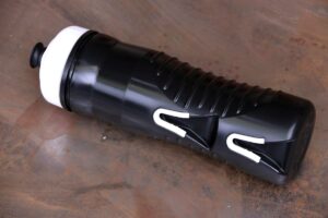 Fabric Insulated Cageless Water Bottle.jpg