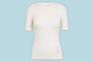 Rapha-Womens-Merino-Mesh-Base-Layer-Cream-front.jpg