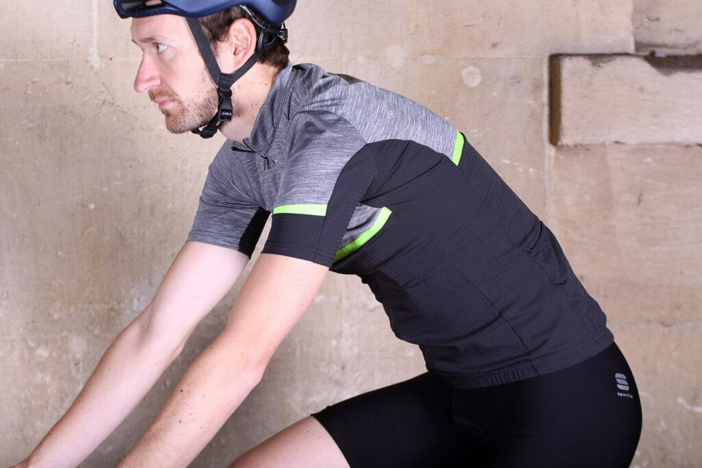 Sportful Giara jersey – riding.jpg