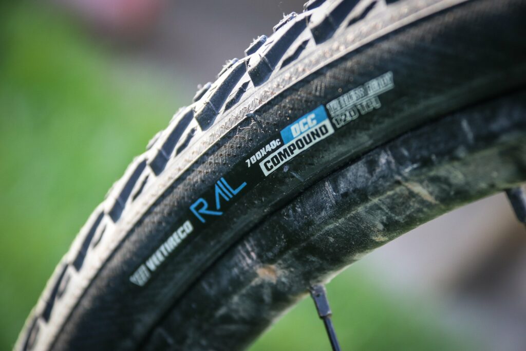 Vee Rail Tyre -2.jpg