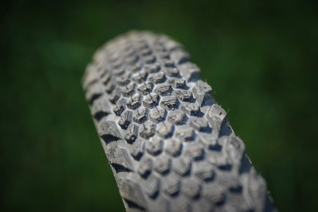 Vee Rail Tyre -3.jpg