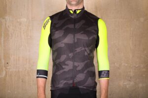 Velotec Elite Camo Waterproof Gilet.jpg