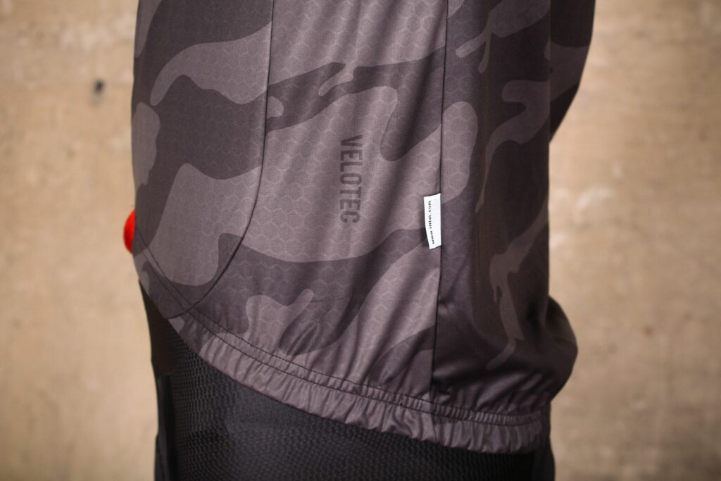 Velotec Elite Camo Waterproof Gilet – side.jpg