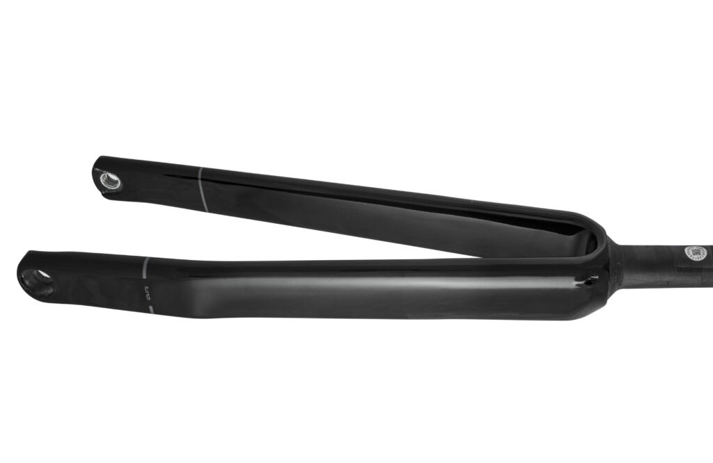 3T FUNDI 01 side.jpg