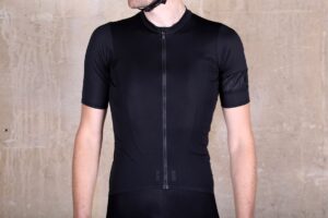 Rapha Pro Team Flyweight Jersey.jpg