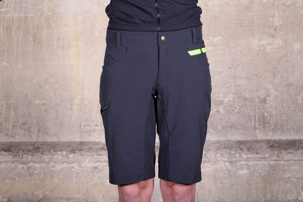 Sportful Giara Over Shorts.jpg