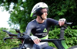 Steve Cummings at national road championships 2017 (picture SWPics.com via Britishcycling.org_.uk).jpg