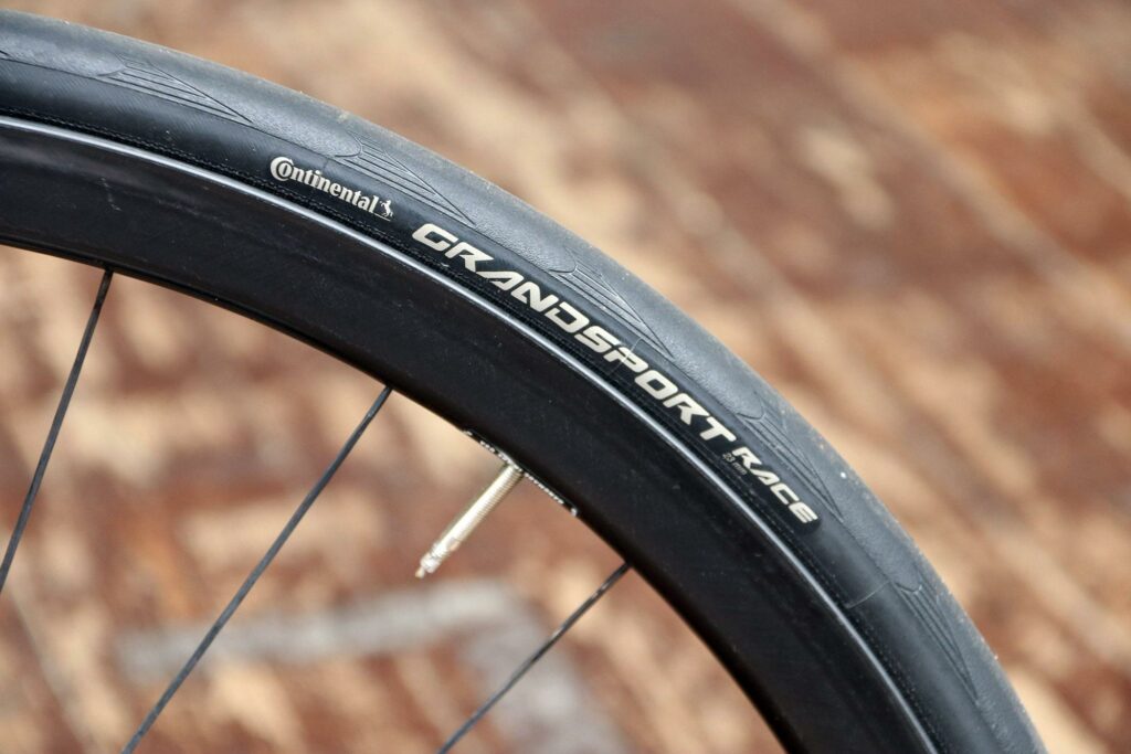 Cervelo S3 Disc – tyre.jpg