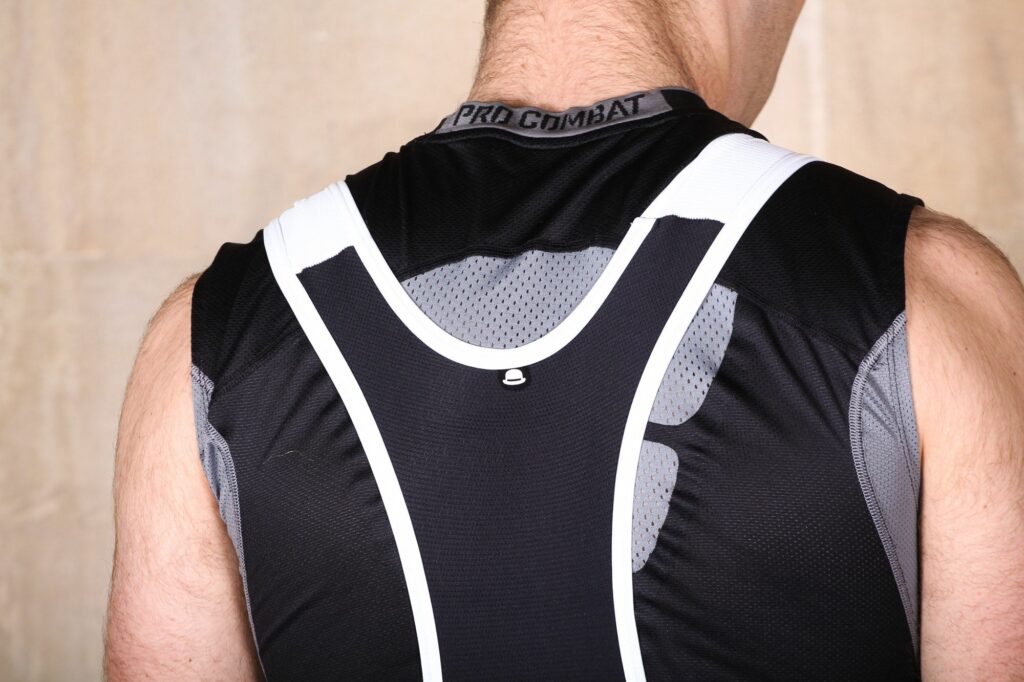 Chapeau! Tempo Bibshorts – straps detail.jpg