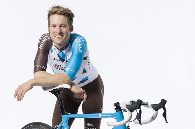 Jan Bakelants (source AG2R-La Mondiale, cropped).JPG